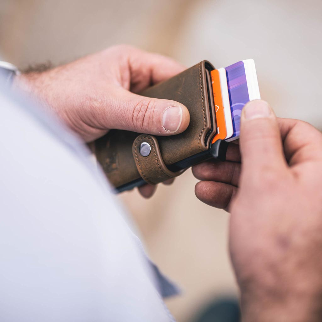 LEERTJE compacte veelzijdige wallet