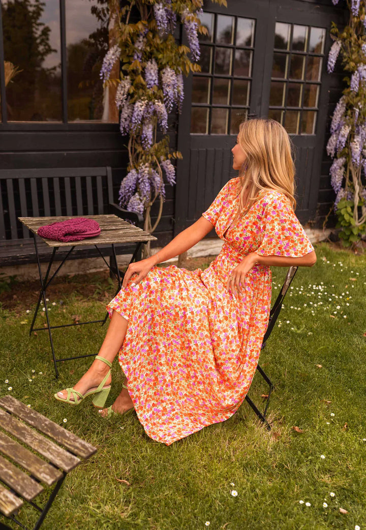 EVI - Zomerse Bloemenjurk met V-hals